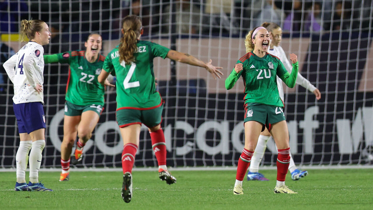 CARSON, CALIFORNIA - FEBRUARY 26: Mayra Pelayo #20 of Mexico celebrates scoring during second half stoppage time against the United States during the 2024 Concacaf W Gold Cup Group A match at Dignity Health Sports Park on February 26, 2024 in Carson, California.