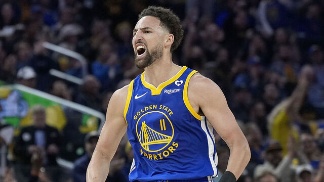 SAN FRANCISCO, CALIFORNIA - FEBRUARY 25: Klay Thompson #11 of the Golden State Warriors reacts after making a three-point shot against the Denver Nuggets in the second quarter at Chase Center on February 25, 2024 in San Francisco, California.