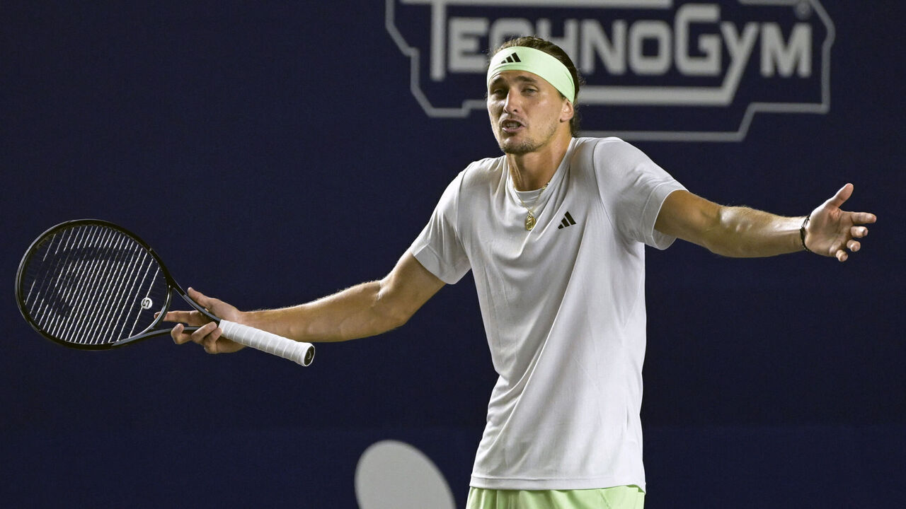 Germany's Alexander Zverev gestures during the semi-final of the Mexico ATP Open 250 men's singles tennis match against Australia's Jordan Thompson at the Cabo Sports Complex in Los Cabos, Baja California, Mexico, on February 23, 2024.