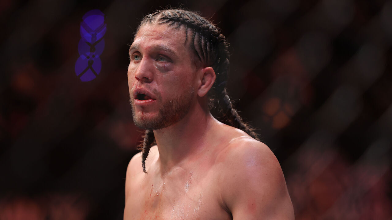 February 24, 2024, Mexico City, Mexico: Brian Ortega reacts in a featherweight fight during the UFC Fight Night event at CDMX Arena.