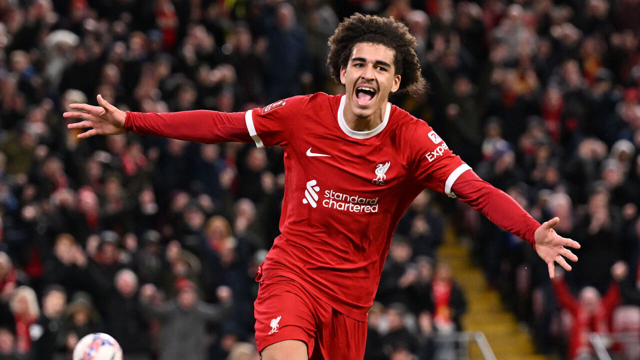 LIVERPOOL, ENGLAND - FEBRUARY 28: (THE SUN OUT, THE SUN ON SUNDAY OUT) Jayden Danns of Liverpool celebrates after scoring the third goal during the Emirates FA Cup Fifth Round match between Liverpool and Southampton at Anfield on February 28, 2024 in Liverpool, England.