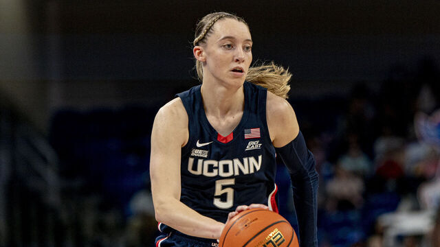 CHICAGO, IL - FEBRUARY 25: UConn Huskies guard Paige Bueckers (5) drives to the basket during the women's college basketball game between the UConn Huskies and the Depaul Blue Demons on February 25, 2024, at Wintrust Arena in Chicago, IL.