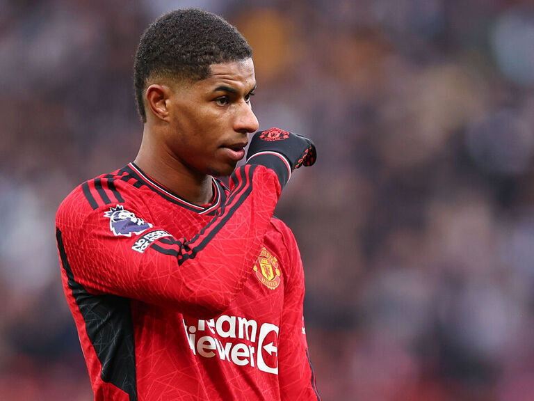 Rashford wants 'more humanity' from critics, stresses commitment to Man Utd Rashford wants 'more humanity' from critics, stresses commitment to Man Utd