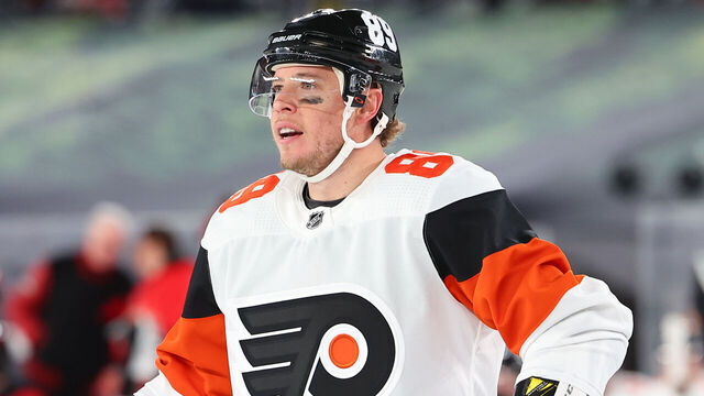 EAST RUTHERFORD, NJ - FEBRUARY 17: Cam Atkinson #89 Philadelphia Flyers shoots during the 2024 Navy Federal Credit Union Stadium Series game against the New Jersey Devils at MetLife Stadium on February 17, 2024 in East Rutherford, New Jersey.