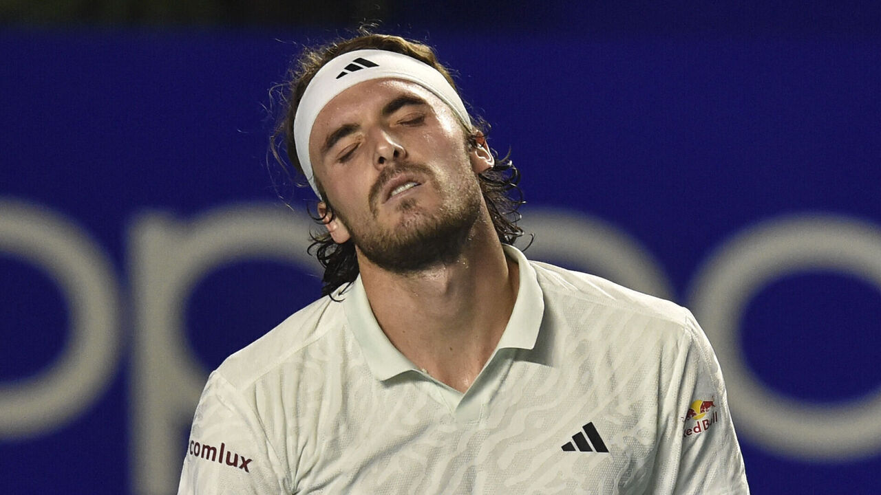 Greece's Stefanos Tsitsipas gestures during his Mexico ATP Open 500 men´s singles tennis match against Australia's Alex De Minaur at the Arena GNP Seguros in Acapulco, Guerrero State, Mexico on February 29, 2024.