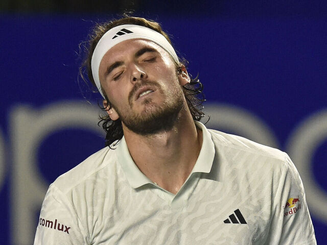 Tsitsipas s clearance