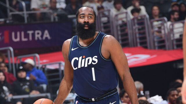 LOS ANGELES, CA - MARCH 1: James Harden #1 of the LA Clippers dribbles the ball during the game against the Washington Wizards on March 1, 2024 at Crypto.Com Arena in Los Angeles, California. NOTE TO USER: User expressly acknowledges and agrees that, by downloading and/or using this Photograph, user is consenting to the terms and conditions of the Getty Images License Agreement. Mandatory Copyright Notice: Copyright 2024 NBAE
