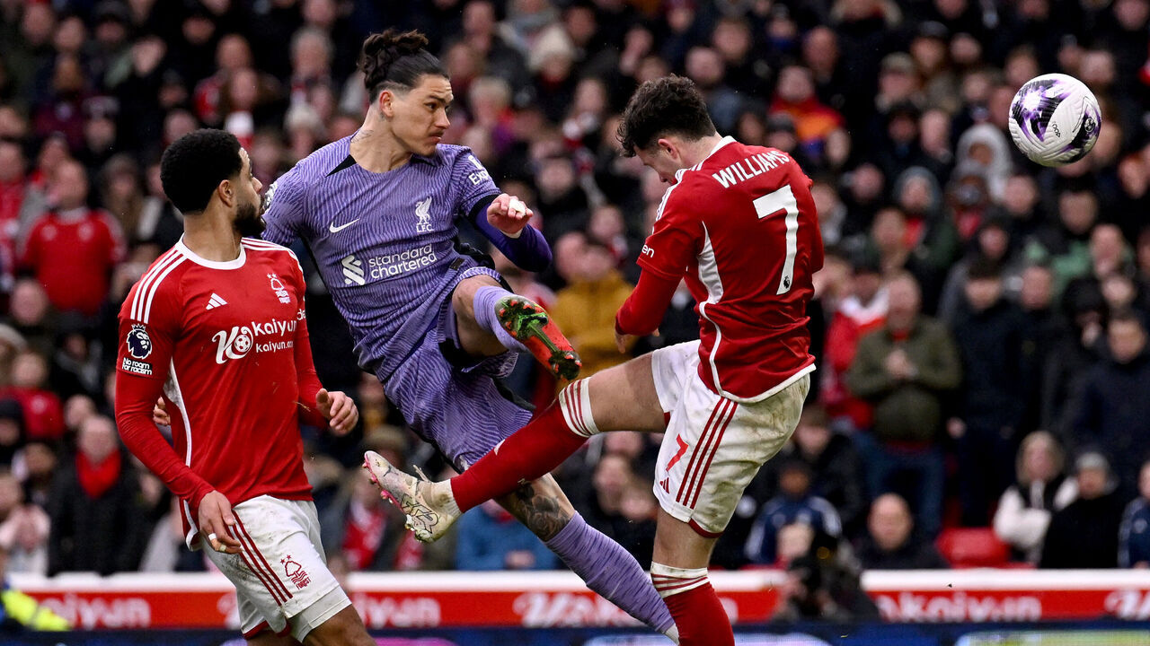 NOTTINGHAM, ENGLAND - MARCH 02: (THE SUN OUT, THE SUN ON SUNDAY OUT) Darwin Nunez of Liverpool scoring the opening and winning last minute goal during the Premier League match between Nottingham Forest and Liverpool FC at City Ground on March 02, 2024 in Nottingham, England.