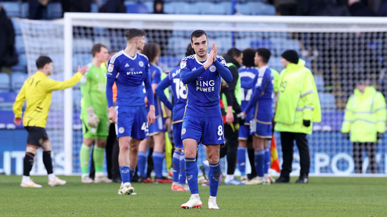 LEICESTER, ENGLAND - MARCH 2: Harry Winks of Leicester City applauds the fans after the Sky Bet Championship match between Leicester City and Queens Park Rangers at King Power Stadium on March 2, 2024 in Leicester, United Kingdom.