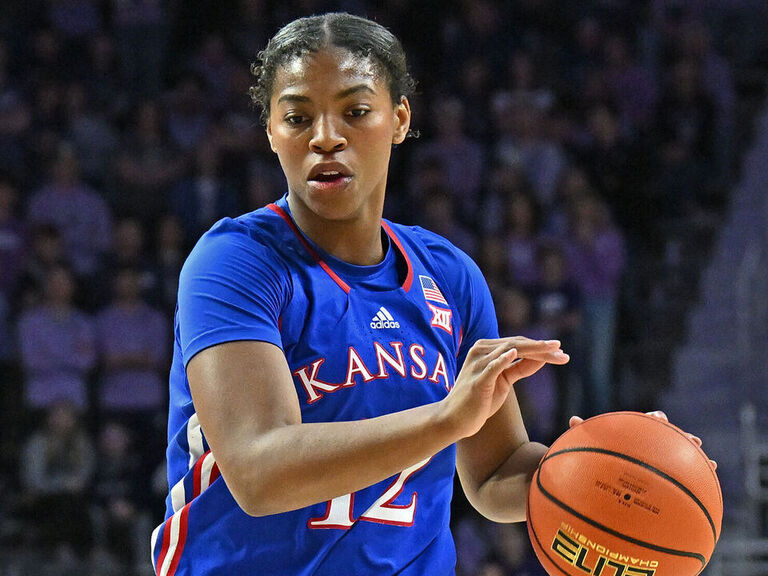 Nichols has 29 to lift Kansas over Big 12 champ No. 20 Oklahoma ...