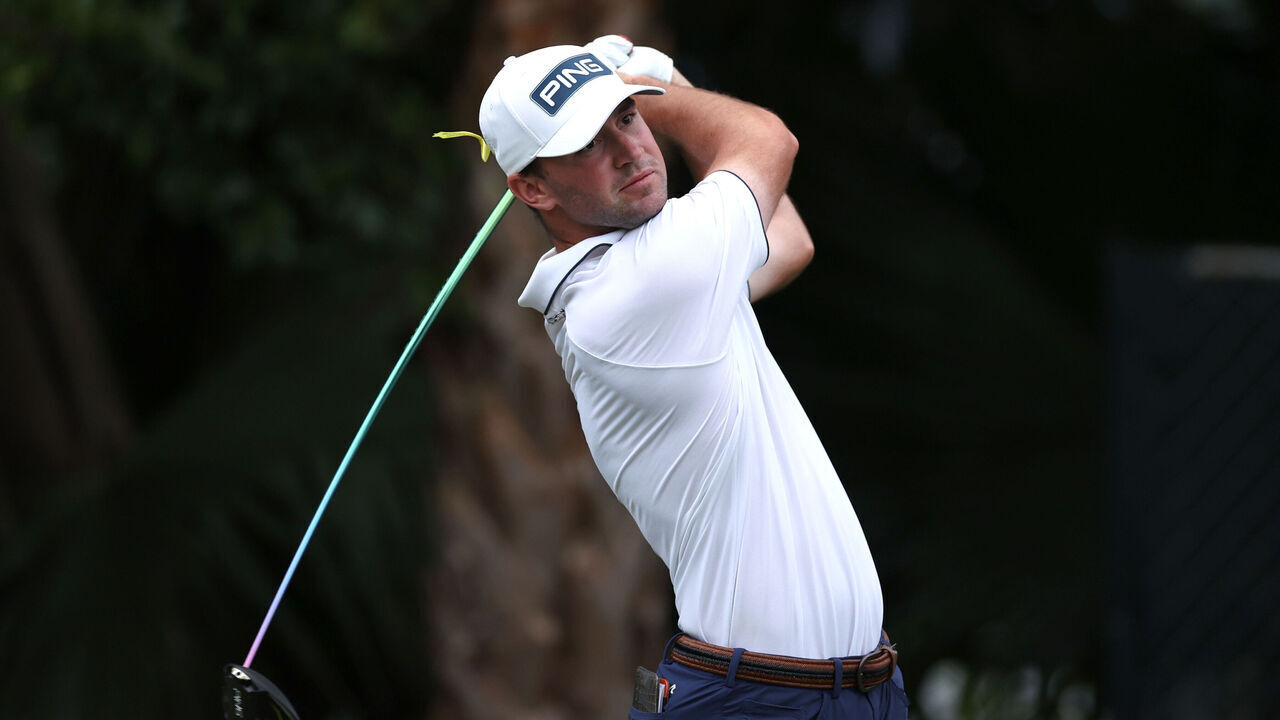 PALM BEACH GARDENS, FLORIDA - MARCH 03: Austin Eckroat of the United States plays his shot from the third tee during the final round of The Cognizant Classic in The Palm Beaches at PGA National Resort And Spa on March 03, 2024 in Palm Beach Gardens, Florida.
