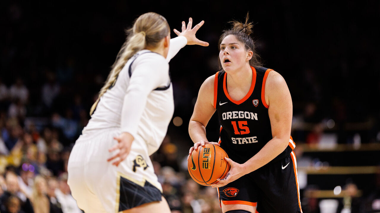 BOULDER, COLORADO - FEBRUARY 11: Raegan Beers #15 of the Oregon State Beavers looks to pass during the second half against the Colorado Buffaloes at the CU Events Center on February 11, 2024 in Boulder, Colorado.