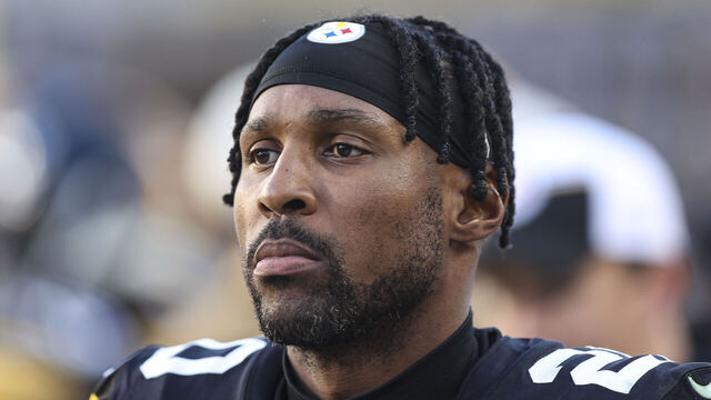 PITTSBURGH, PA - NOVEMBER 12: Patrick Peterson #20 of the Pittsburgh Steelers looks on from the sideline during an NFL football game against the Green Bay Packers at Acrisure Stadium on November 12, 2023 in Pittsburgh, Pennsylvania.