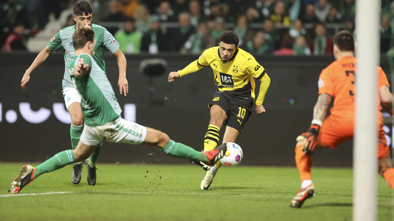 BREMEN, GERMANY - MARCH 9: Jadon Sancho of Borussia Dortmund scores the goal with this shot to make it 0:2 during the Bundesliga match between SV Werder Bremen and Borussia Dortmund at Wohninvest Weserstadion on March 9, 2024 in Bremen, Germany.