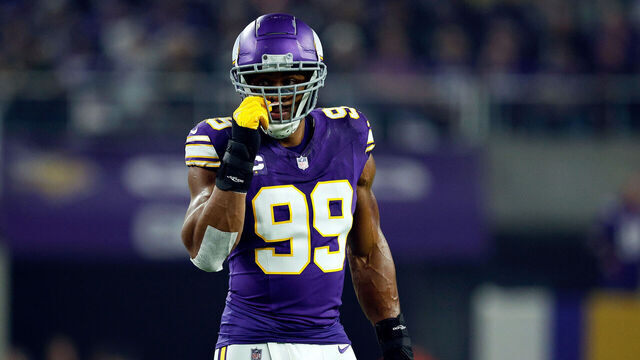 MINNEAPOLIS, MINNESOTA - NOVEMBER 27: Danielle Hunter #99 of the Minnesota Vikings looks on against the Chicago Bears in the first half at U.S. Bank Stadium on November 27, 2023 in Minneapolis, Minnesota. The Bears defeated the Vikings 12-10.