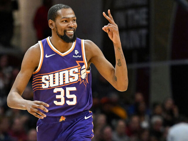 CLEVELAND, OHIO - MARCH 11: Kevin Durant #35 of the Phoenix Suns celebrates making a three-point basket during the second half against the Cleveland Cavaliers at Rocket Mortgage Fieldhouse on March 11, 2024 in Cleveland, Ohio.