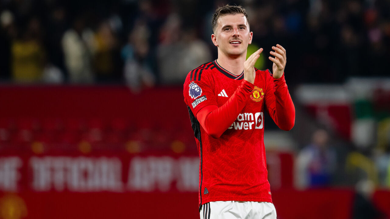 MANCHESTER, ENGLAND - NOVEMBER 11: Mason Mount of Manchester United applauds the fans after the Premier League match between Manchester United and Luton Town at Old Trafford on November 11, 2023 in Manchester, England.