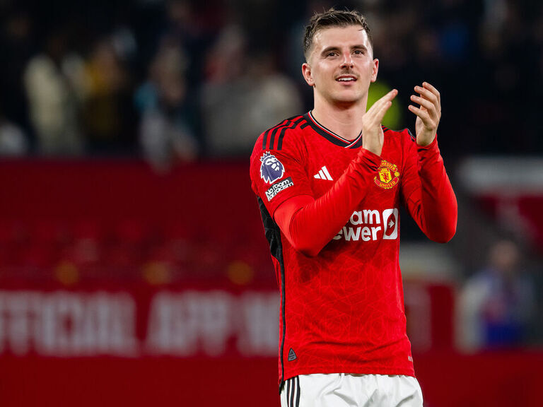 Man United's Mount back in training after 4-month injury absence Man United's Mount back in training after 4-month injury absence