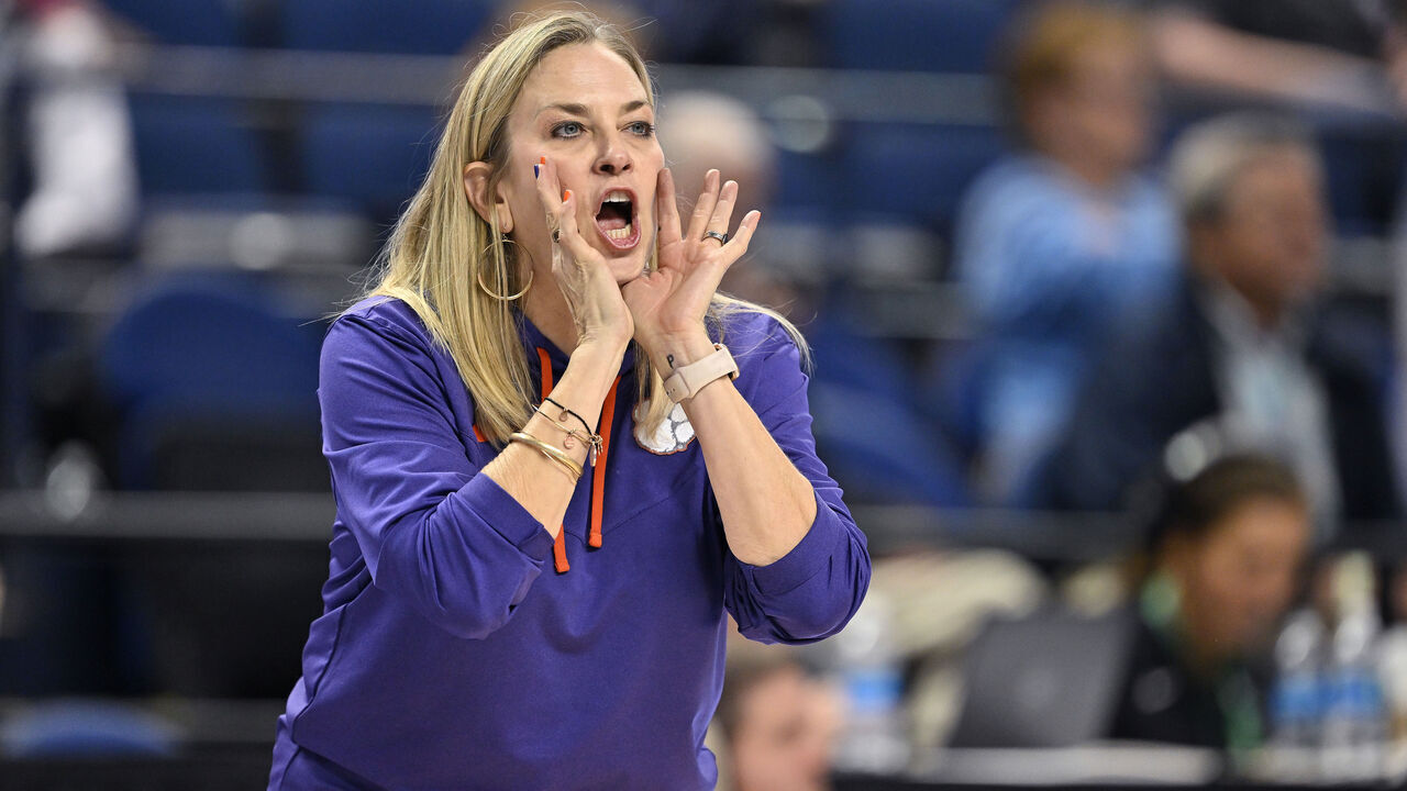 GREENSBORO, NORTH CAROLINA - MARCH 02: Head coach Amanda Butler of the Clemson Tigers directs her team against the North Carolina Tar Heels during the second half of their game in the second round of the ACC Women's Basketball Tournament at Greensboro Coliseum on March 02, 2023 in Greensboro, North Carolina.