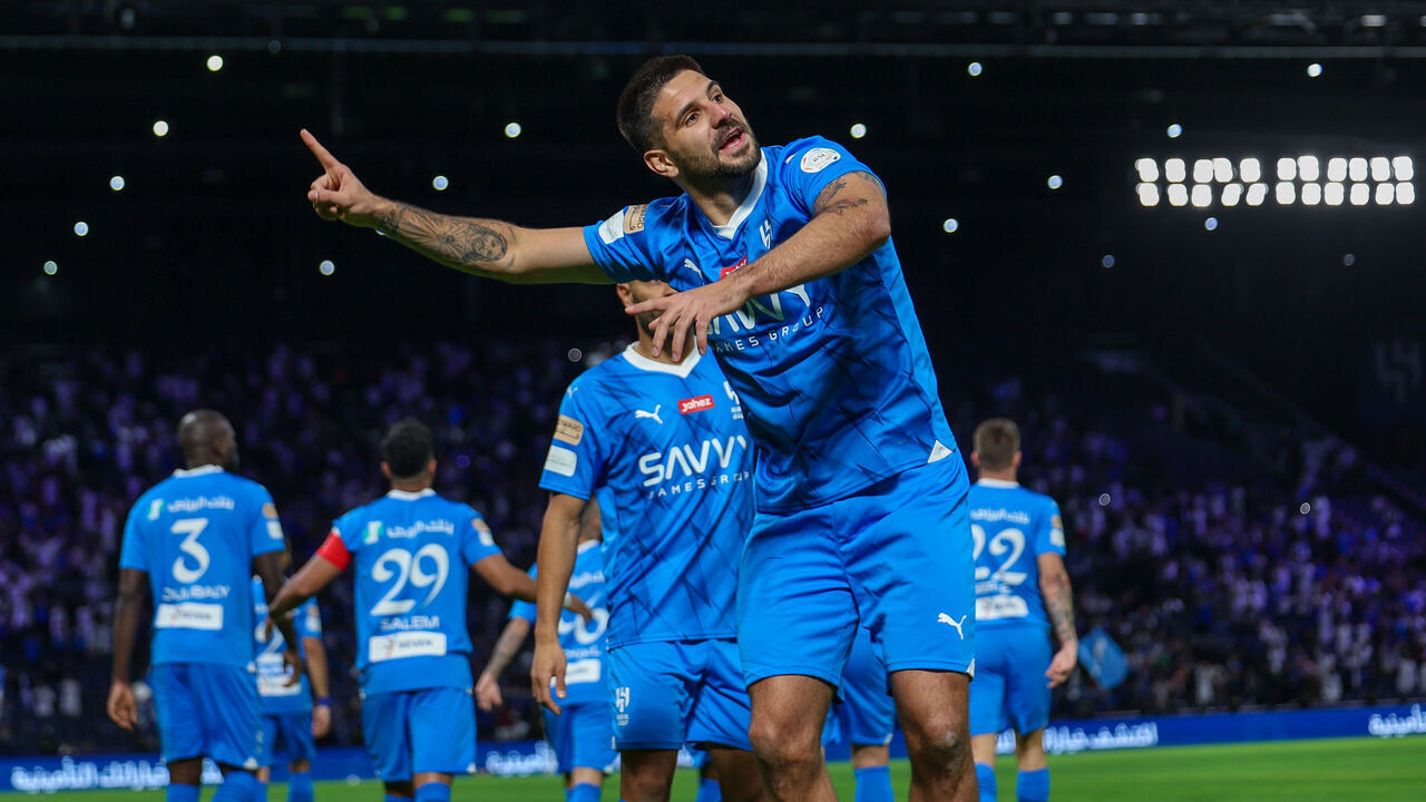 RIYADH, SAUDI ARABIA - FEBRUARY 18: Aleksander Mitrovic of Al Hilal celebrates after scoring 1st goal during the Saudi Pro League match between Al-Hilal and Al-Raed at Kingdom Arena on February 18, 2024 in Riyadh, Saudi Arabia.