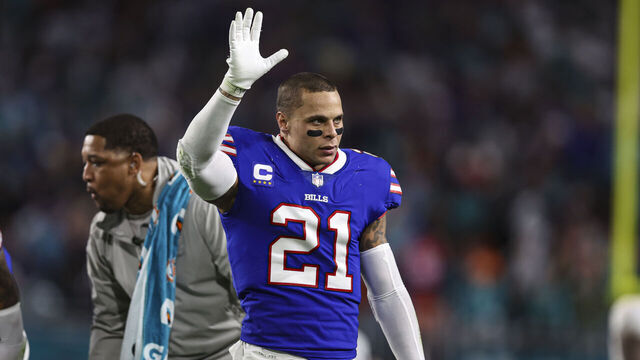 MIAMI GARDENS, FL - JANUARY 07: Jordan Poyer #21 of the Buffalo Bills celebrates after an NFL football game against the Miami Dolphins at Hard Rock Stadium on January 7, 2024 in Miami Gardens, Florida.