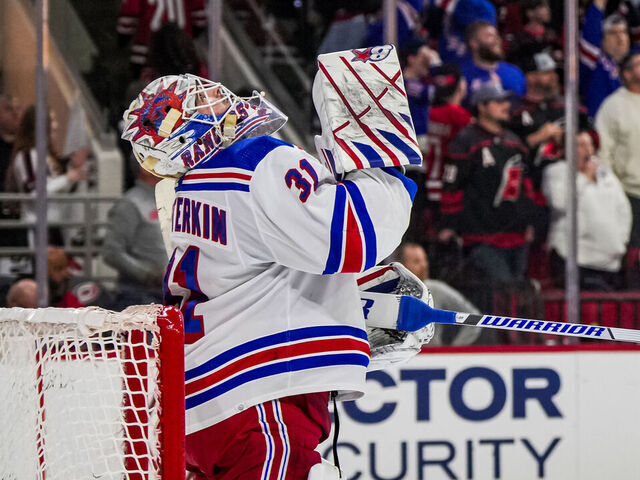 Image: https://assets-cms.thescore.com/uploads/image/file/620229/w640xh480_GettyImages-2071905250.jpg?ts=1710295277