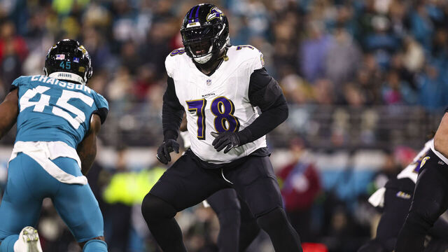JACKSONVILLE, FL - DECEMBER 17: Morgan Moses #78 of the Baltimore Ravens drops back to block during an NFL football game against the Jacksonville Jaguars at EverBank Stadium on December 17, 2023 in Jacksonville, Florida.