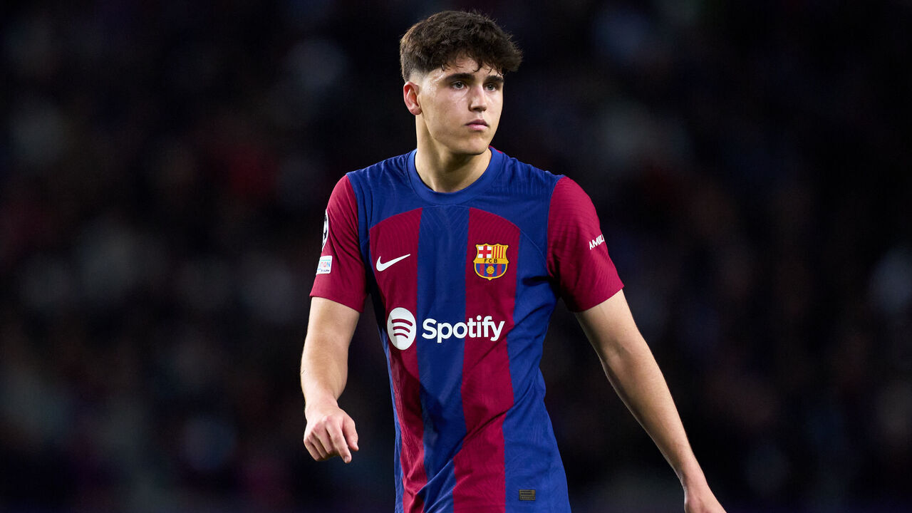 BARCELONA, SPAIN - MARCH 12: Pau Cubarsi of FC Barcelona looks on during the UEFA Champions League 2023/24 round of 16 second leg match between FC Barcelona and SSC Napoli at Estadi Olimpic Lluis Companys on March 12, 2024 in Barcelona, Spain.