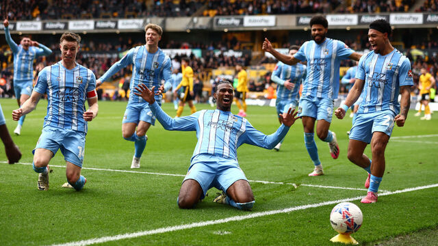 WOLVERHAMPTON, ENGLAND - MARCH 16: Haji Wright of Coventry City celebrates with teammates after scoring his team's third goal during the Emirates FA Cup Quarter Final match between Wolverhampton Wanderers and Coventry City at Molineux on March 16, 2024 in Wolverhampton, England.