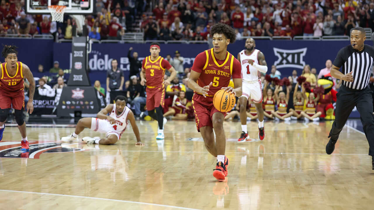 KANSAS CITY, MO - MARCH 16: Iowa State Cyclones guard Curtis Jones (5) leads a fast break in the first half of the Big 12 tournament final between the Iowa State Cyclones and Houston Cougars on Mar 16, 2024 at T-Mobile Center in Kansas City, MO.