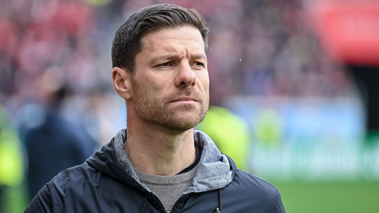 FREIBURG IM BREISGAU, GERMANY - MARCH 17: Head coach Xabi Alonso of Bayer 04 Leverkusen looks on prior to the Bundesliga match between Sport-Club Freiburg and Bayer 04 Leverkusen at Europa-Park Stadion on March 17, 2024 in Freiburg im Breisgau, Germany.