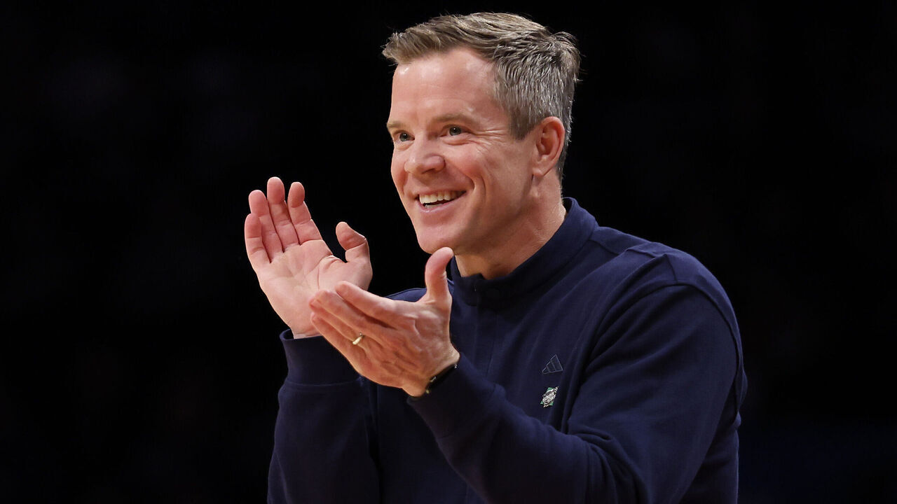 NEW YORK, NEW YORK - MARCH 22: Head coach Dusty May of the Florida Atlantic Owls reacts in the first half against the Northwestern Wildcats in the first round of the NCAA Men's Basketball Tournament at Barclays Center on March 22, 2024 in New York City.