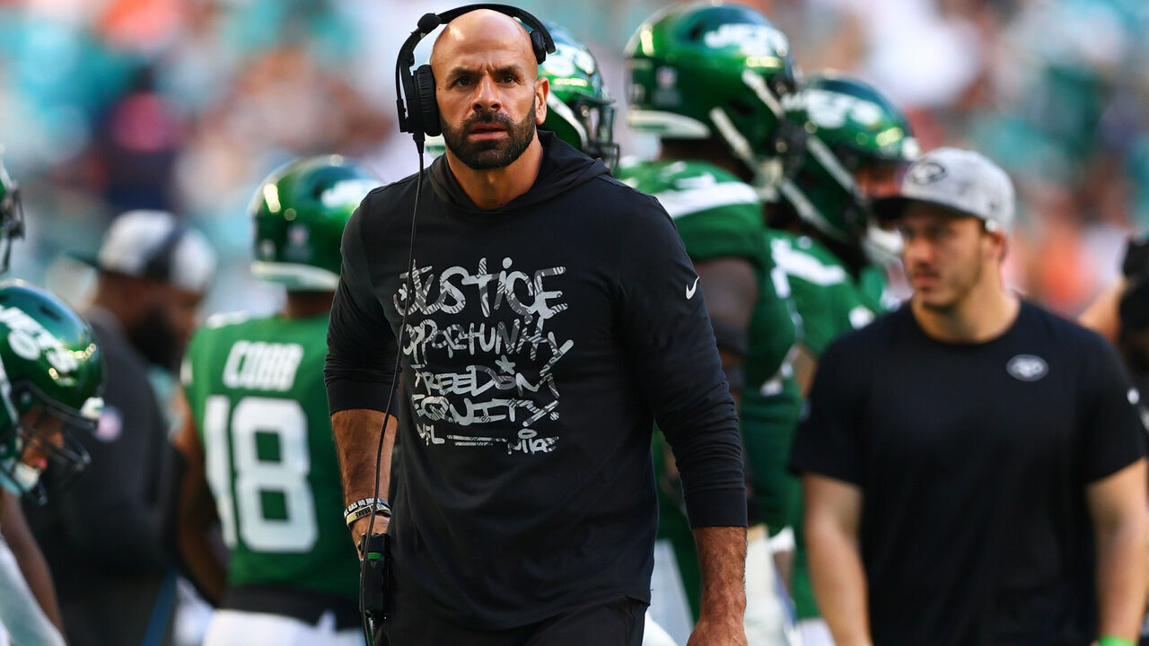 MIAMI GARDENS, FLORIDA - DECEMBER 17: Head coach Robert Saleh of the New York Jets looks on during the second half of the game against the Miami Dolphins at Hard Rock Stadium on December 17, 2023 in Miami Gardens, Florida.