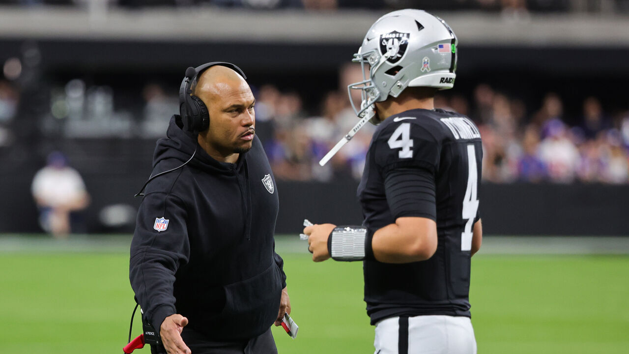LAS VEGAS, NEVADA - NOVEMBER 05: Interim head coach Antonio Pierce of the Las Vegas Raiders high-fives Aidan O'Connell #4 in the first quarter of a game against the New York Giants at Allegiant Stadium on November 05, 2023 in Las Vegas, Nevada.
