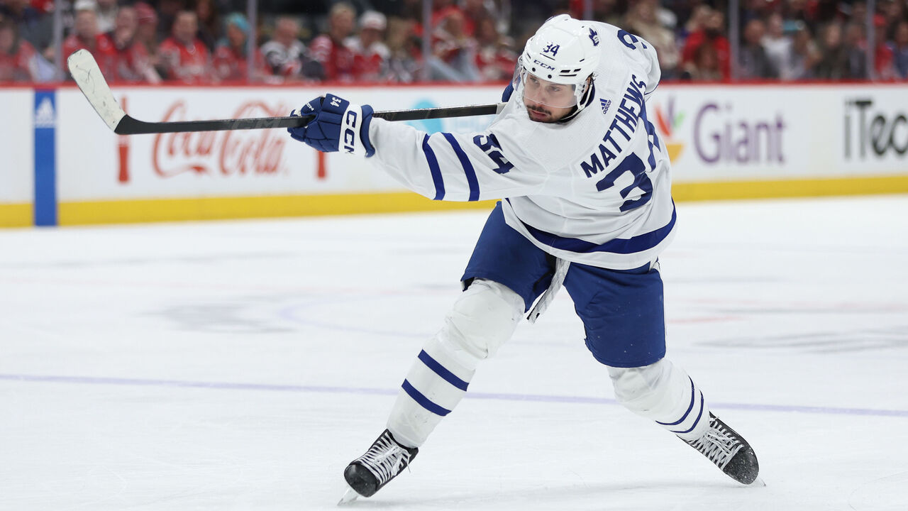 WASHINGTON, DC - MARCH 20: Auston Matthews #34 of the Toronto Maple Leafs shoots the puck against the Washington Capitals during the third period at Capital One Arena on March 20, 2024 in Washington, DC.