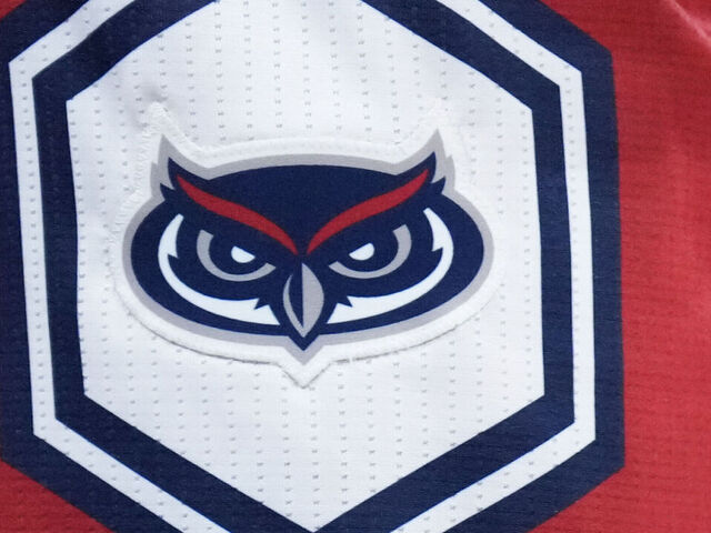 NEW YORK, NY - DECEMBER 5: The Florida Atlantic Owls uniform logo during the game against the Illinois Fighting Illini in the Jimmy V Classic at Madison Square Garden on December 5, 2023 in New York City. .