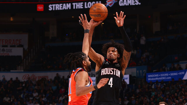 OKLAHOMA CITY, OK - MARCH 27: Jalen Green #4 of the Houston Rockets shoots a three point basket during the game against the Oklahoma City Thunder on March 27, 2024 at Paycom Arena in Oklahoma City, Oklahoma. Mandatory Copyright Notice: Copyright 2024 NBAE