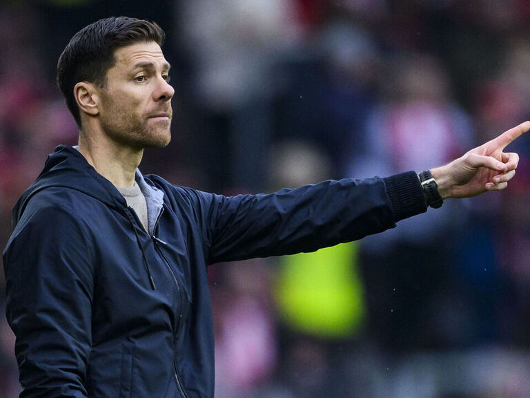 Report: Liverpool set to abandon pursuit of Xabi Alonso Report: Liverpool set to abandon pursuit of Xabi Alonso