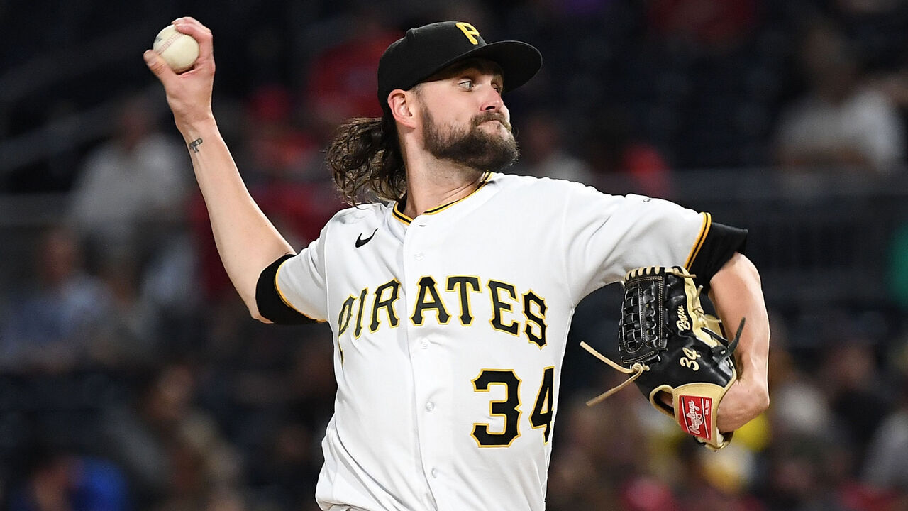PITTSBURGH, PA - SEPTEMBER 10: JT Brubaker #34 of the Pittsburgh Pirates delivers a pitch in the fifth inning during the game against the St. Louis Cardinals at PNC Park on September 10, 2022 in Pittsburgh, Pennsylvania.