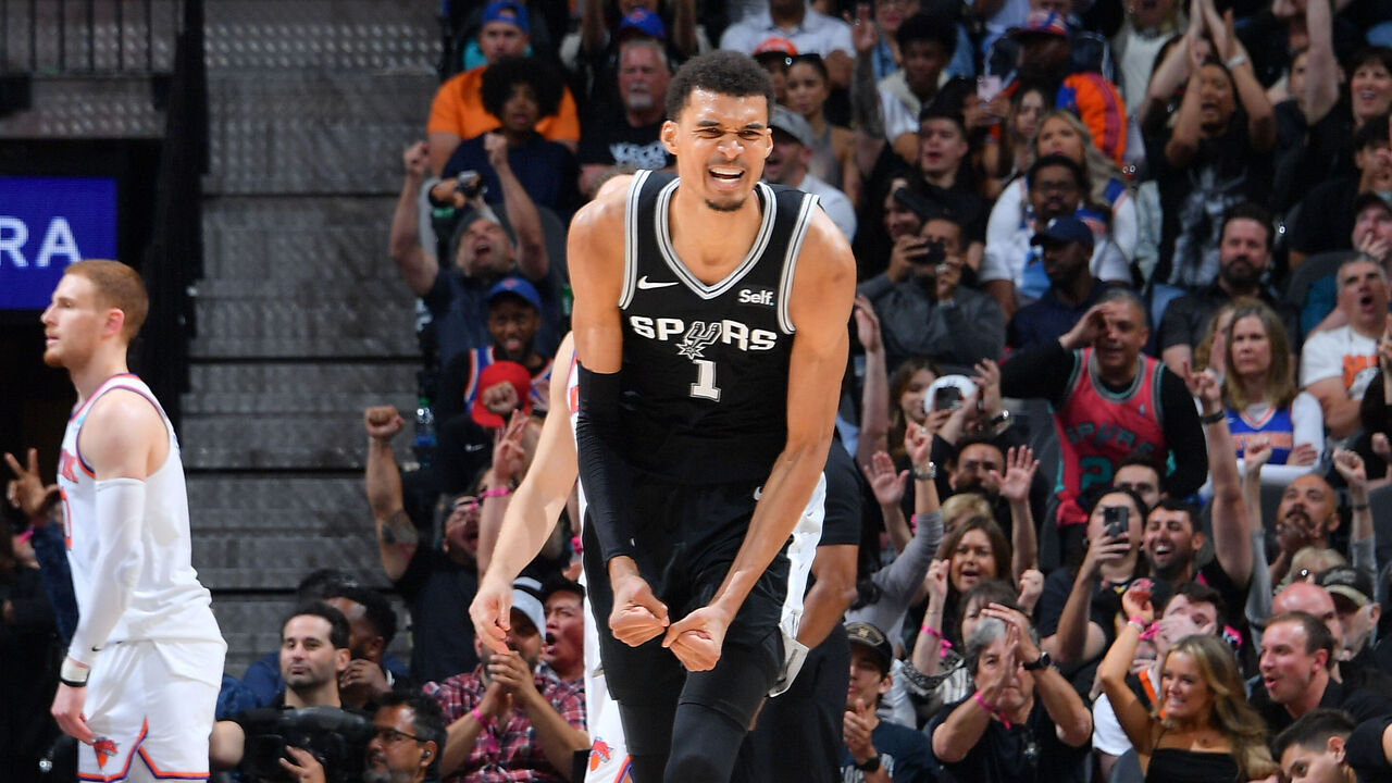 SAN ANTONIO, TX - MARCH 29: Victor Wembanyama #1 of the San Antonio Spurs celebrates during the game against the New York Knicks on March 29, 2024 at the Frost Bank Center in San Antonio, Texas. Mandatory Copyright Notice: Copyright 2024 NBAE (Photos by Michael Gonzales/NBAE via Getty Images)