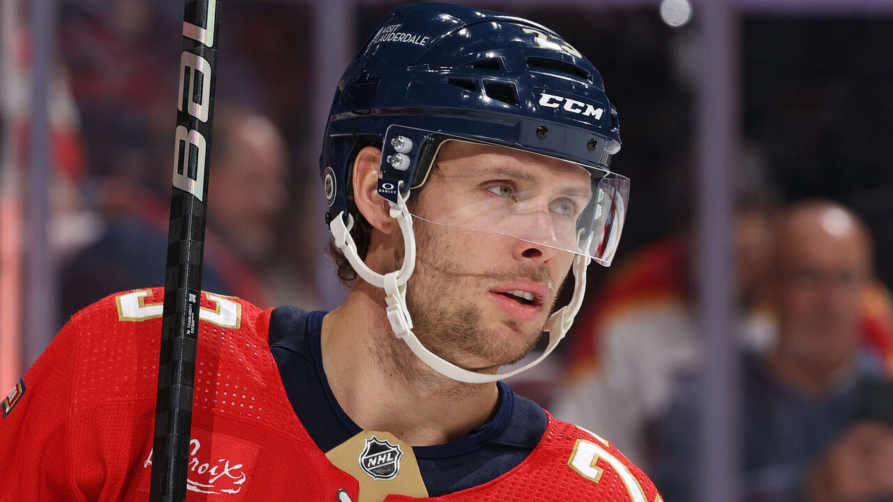 SUNRISE, FL - MARCH 9: Carter Verhaeghe #23 of the Florida Panthers prepares for second period action against the Calgary Flames at the Amerant Bank Arena on March 9, 2024 in Sunrise, Florida.