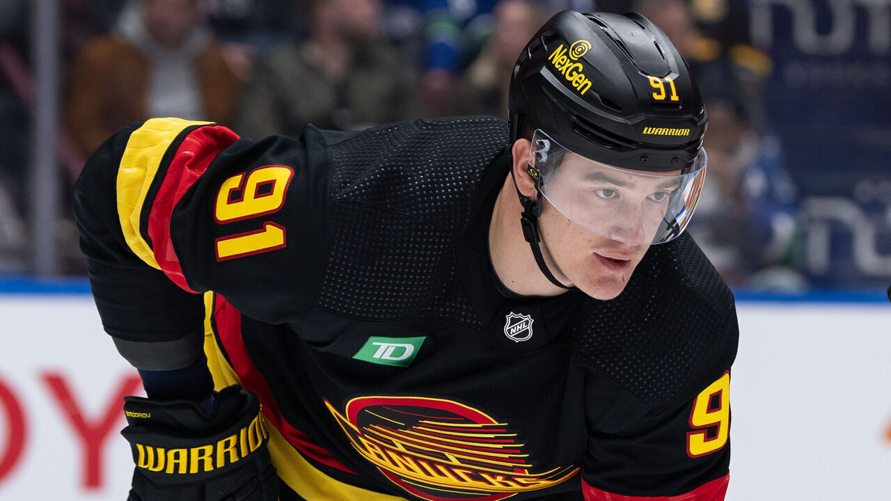 VANCOUVER, BC - MARCH 19: Vancouver Canucks defenseman Nikita Zadorov (91) waits for a face off during an NHL game between the Buffalo Sabres and the Vancouver Canucks on Tuesday, March 19, 2024 at Rogers Arena in Vancouver, B.C.