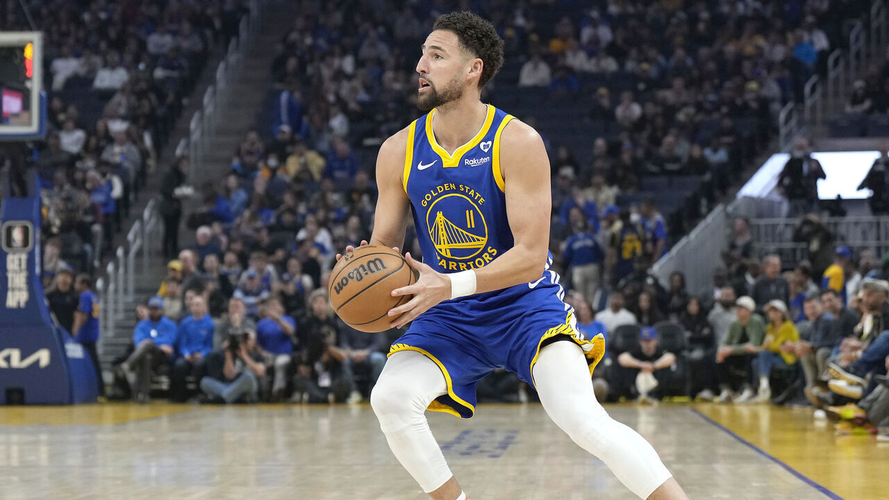 SAN FRANCISCO, CALIFORNIA - APRIL 02: Klay Thompson #11 of the Golden State Warriors looks to shoot a three-point shot against the Dallas Mavericks during the first half of an NBA basketball game at Chase Center on April 02, 2024 in San Francisco, California.