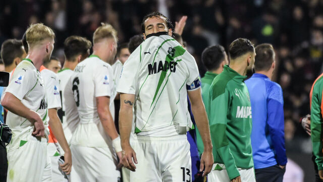 SALERNO, ITALY - APRIL 05: Gian Marco Ferrari of Sassuolo Calcio looks dejected after the Serie A TIM match between US Salernitana and US Sassuolo - Serie A TIM at Stadio Arechi on April 05, 2024 in Salerno, Italy.