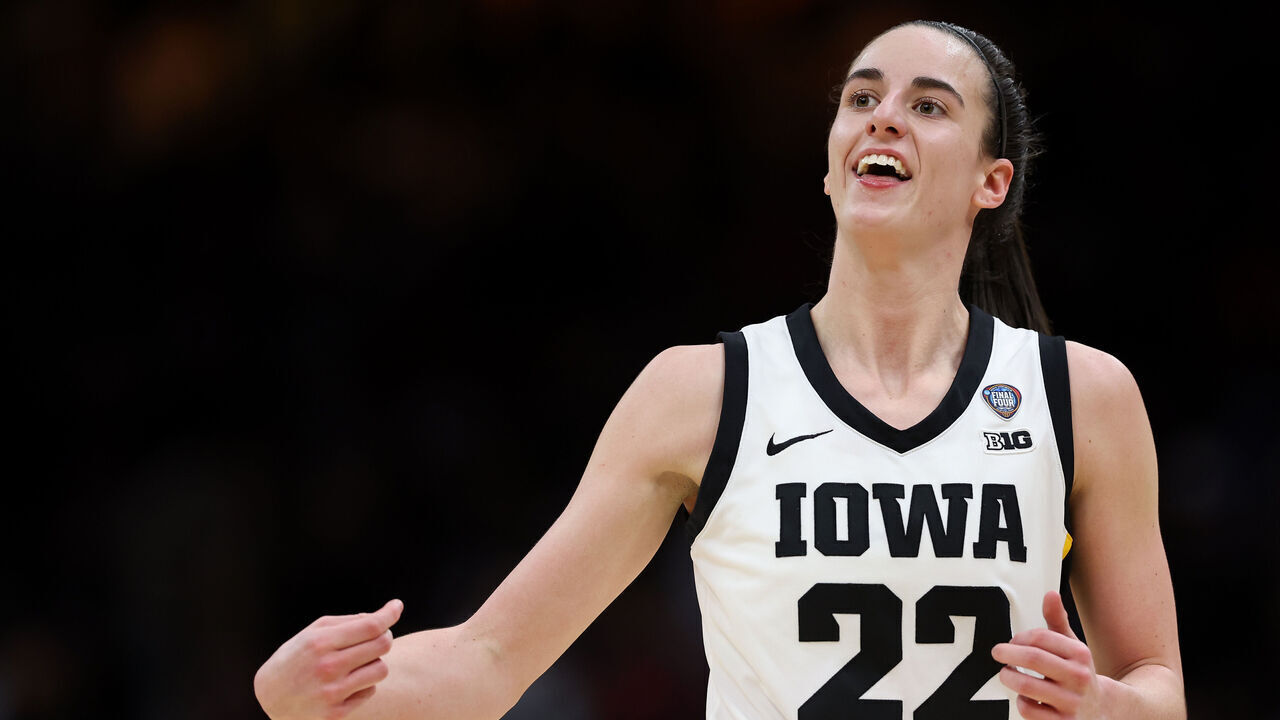 CLEVELAND, OHIO - APRIL 05: Caitlin Clark #22 of the Iowa Hawkeyes reacts in the first half during the NCAA Women's Basketball Tournament Final Four semifinal game against the UConn Huskies at Rocket Mortgage Fieldhouse on April 05, 2024 in Cleveland, Ohio.