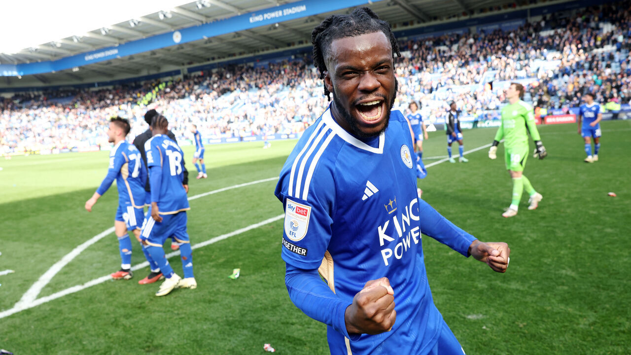 LEICESTER, ENGLAND - APRIL 6: Stephy Mavididi of Leicester City celebrates after the Sky Bet Championship match between Leicester City and Birmingham City at King Power Stadium on April 6, 2024 in Leicester, United Kingdom.
