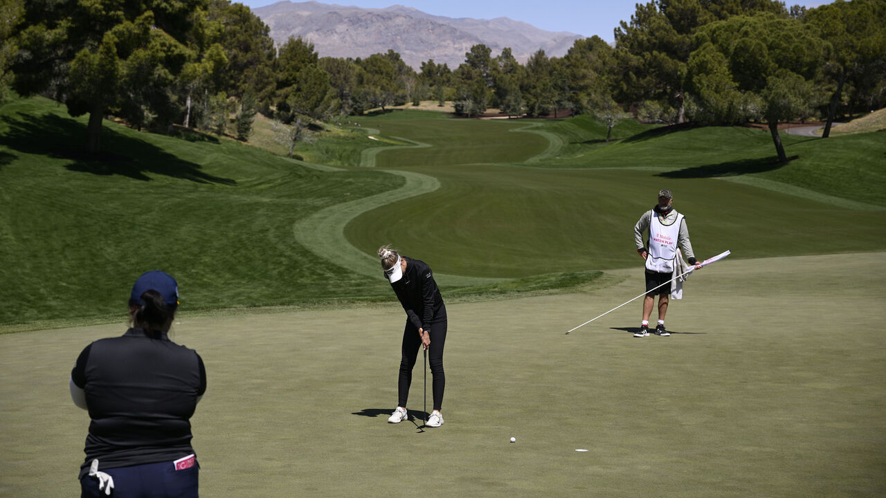 LAS VEGAS, NEVADA - APRIL 06: Nelly Korda of the United States putts on the 16th green to win her quarterfinal match against Angel Yin of the United States 3&2 on day four of the T-Mobile Match Play presented by MGM Rewards at Shadow Creek Golf Course on April 06, 2024 in Las Vegas, Nevada.
