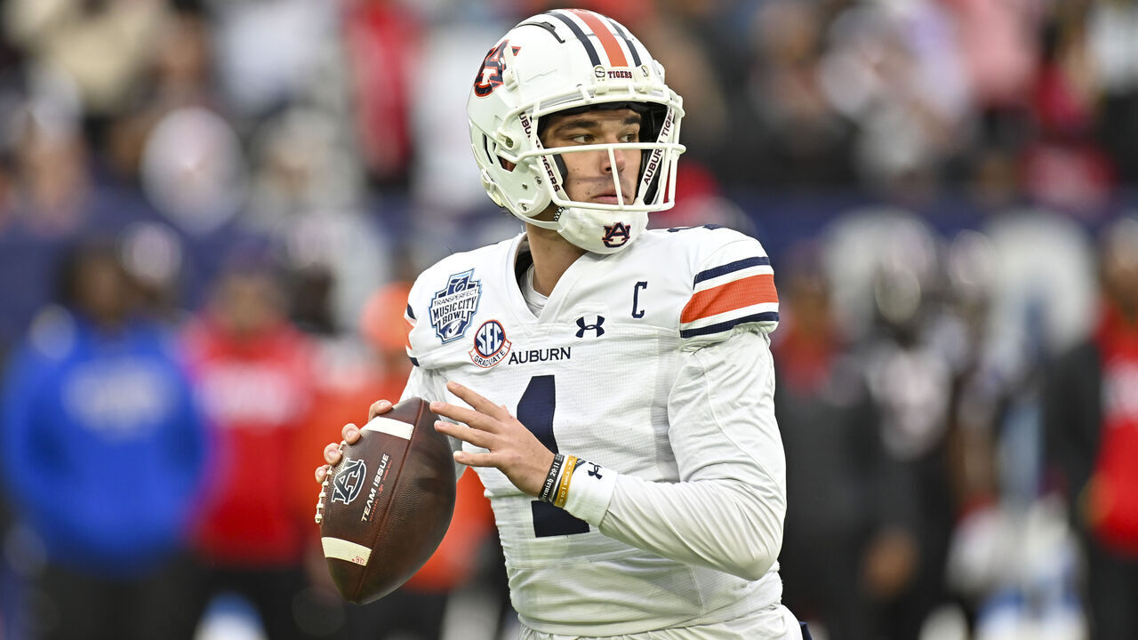 NASHVILLE, TN - DECEMBER 30: Auburn quarterback Payton Thorne (1) in action during the TransPerfect Music City Bowl, between the Auburn Tigers and the Maryland Terrapins on December 30, 2023 at Nissan Stadium in Nashville, TN.