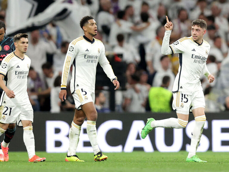 Watch: Valverde's volley caps epic 3-3 draw between Madrid, Man City Watch: Valverde's volley caps epic 3-3 draw between Madrid, Man City