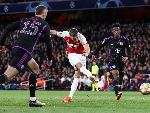 LONDON, ENGLAND - APRIL 9: Leandro Trossard of Arsenal scores their 2nd goal during the UEFA Champions League quarter-final first leg match between Arsenal FC and FC Bayern Munich at Emirates Stadium on April 9, 2024 in London, England.